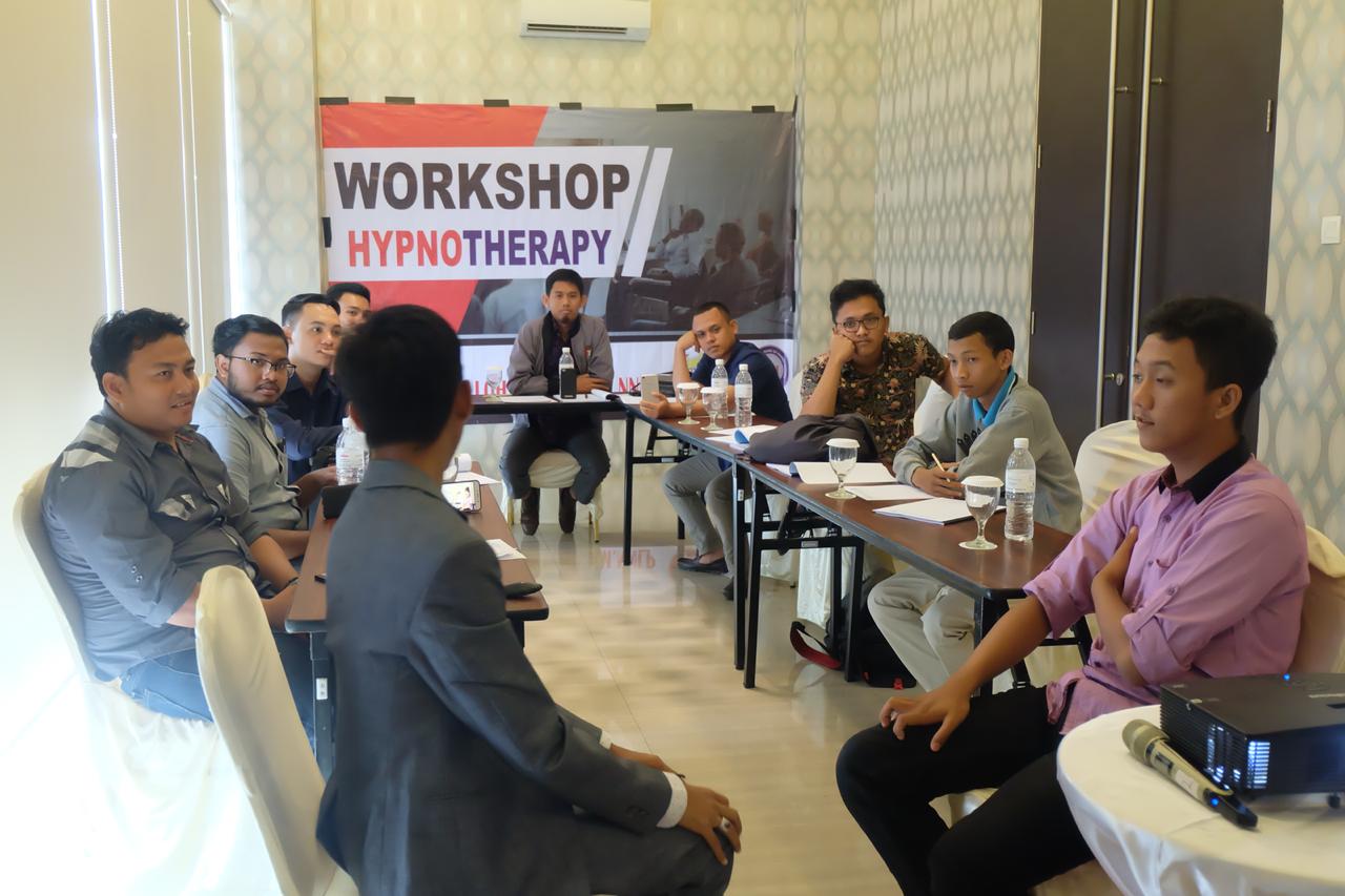 Workshop Hipnoterapi Positif Sukses